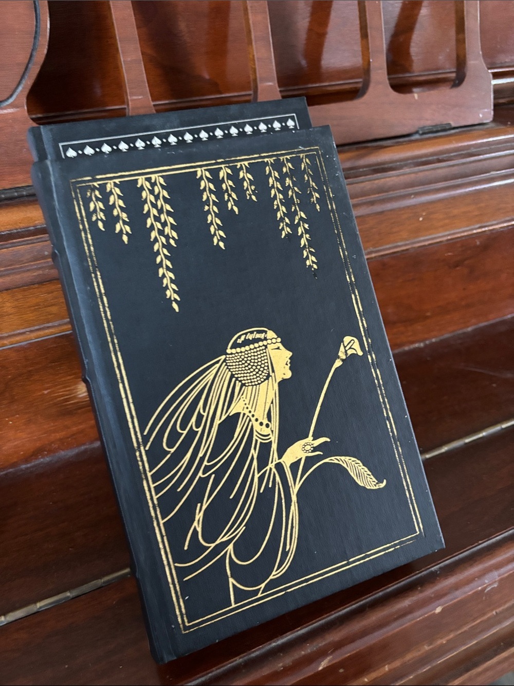 The Franklin Mystery Set The Maltese Falcon Classic Detective Book and More - Picture 7 of 7